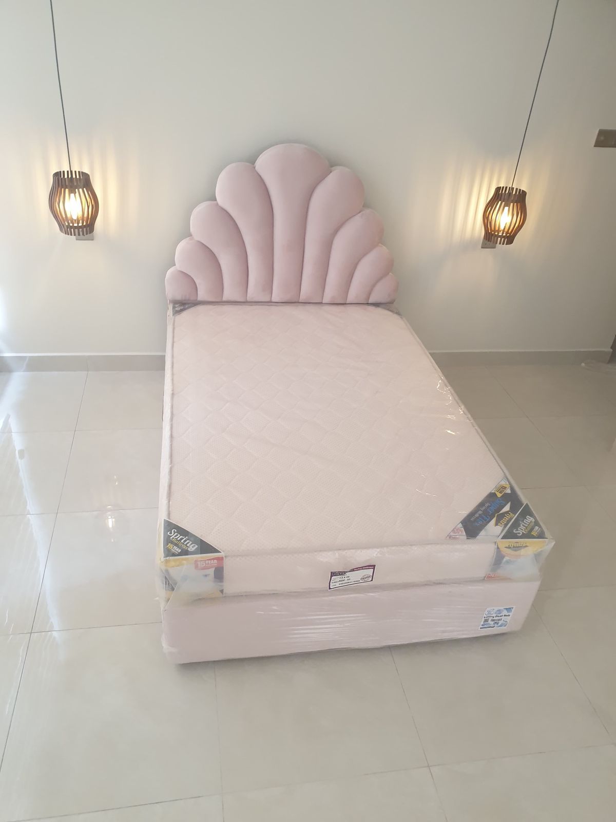 Luxury Divan Bed with Arpico Spring Mattress FREE: 2 Pillows + 2 Bedsheets | Multiple Color's Available - Image 3